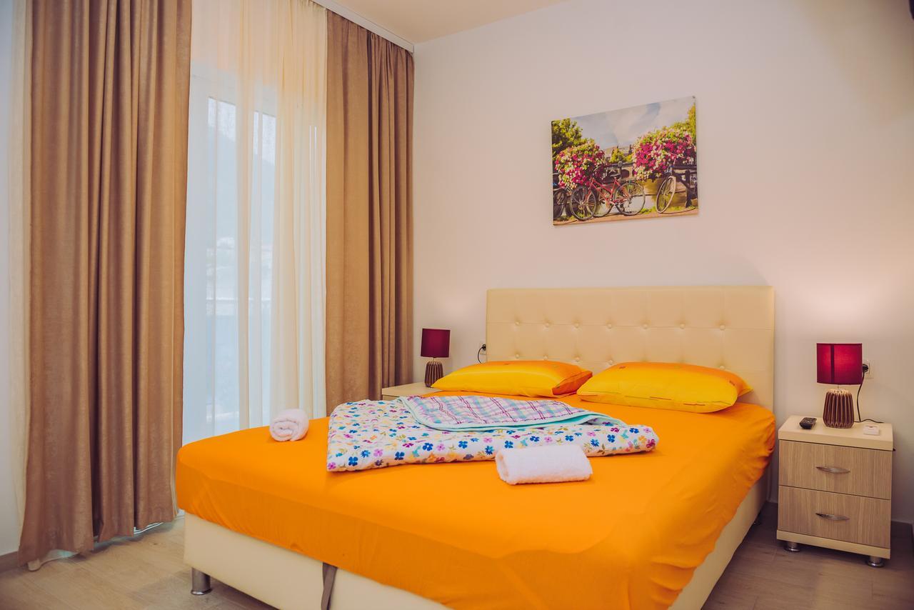Apartments Krstovic Sutomore Exterior photo