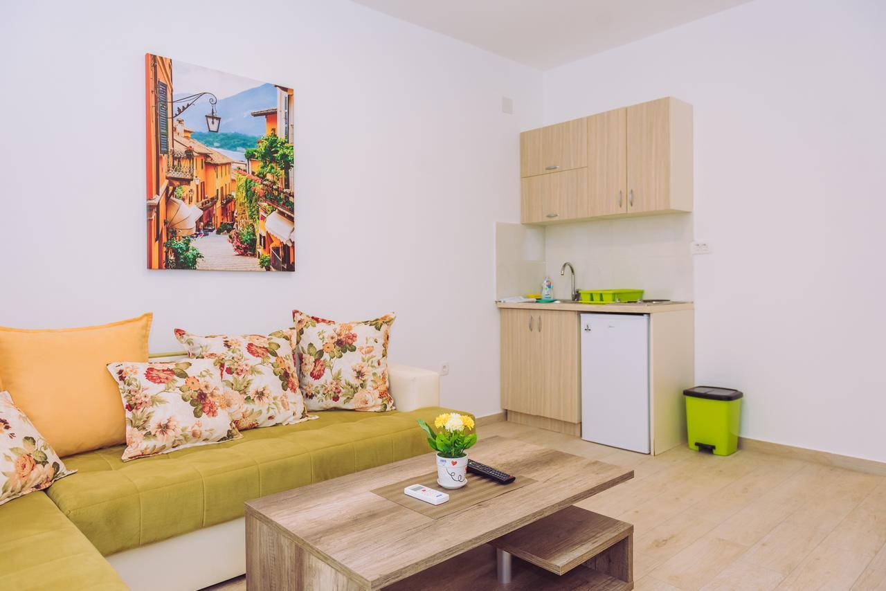 Apartments Krstovic Sutomore Exterior photo