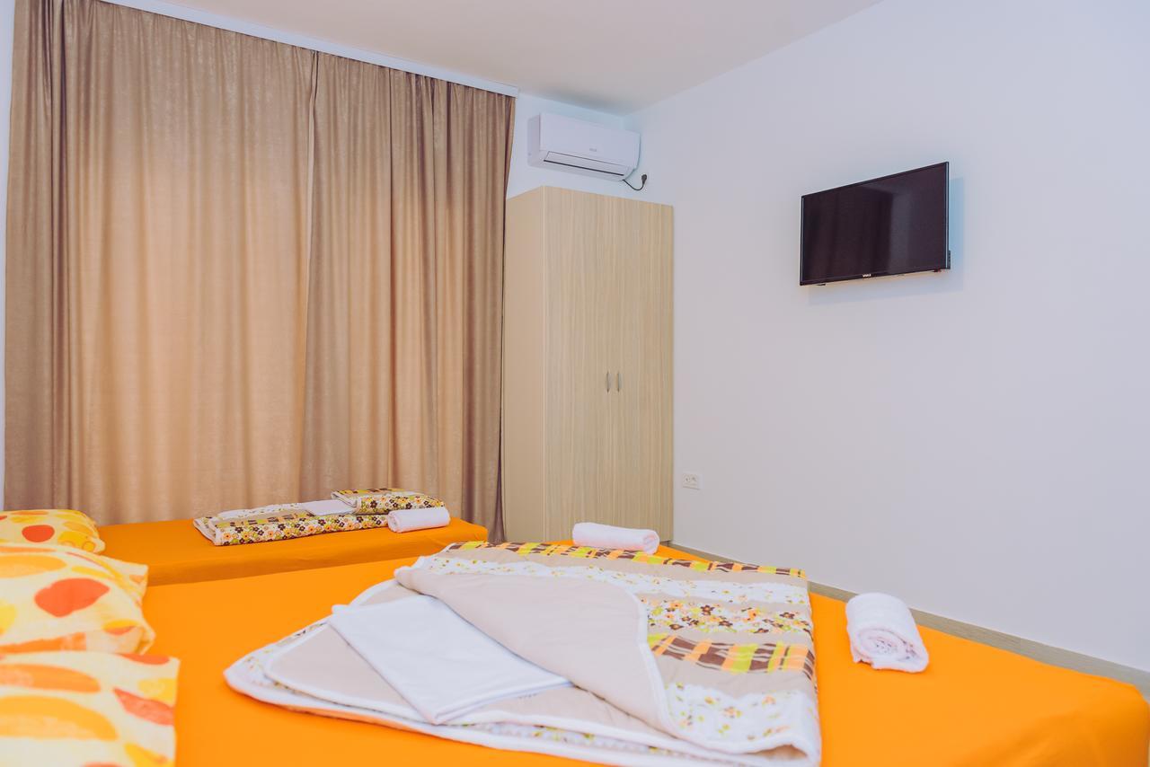 Apartments Krstovic Sutomore Exterior photo