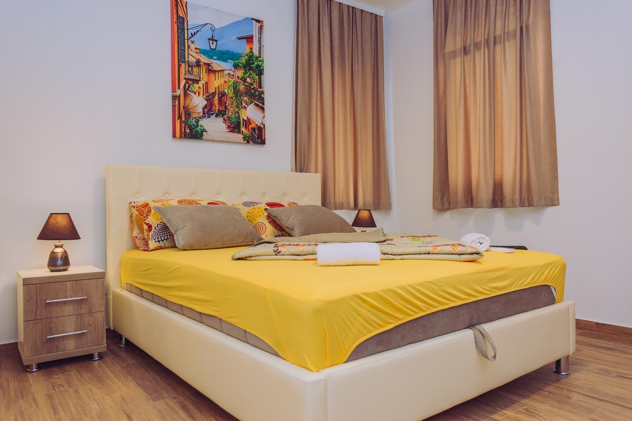 Apartments Krstovic Sutomore Exterior photo