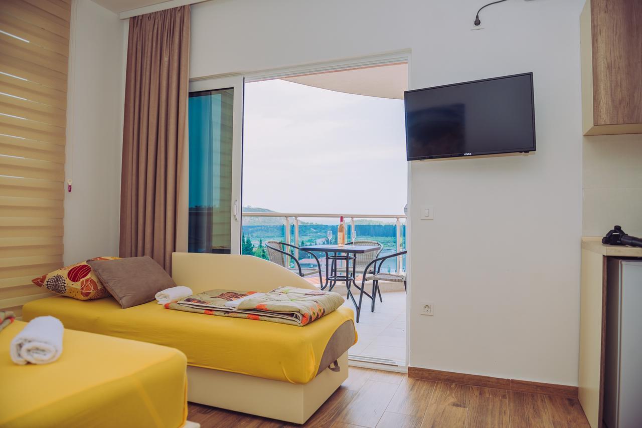 Apartments Krstovic Sutomore Exterior photo